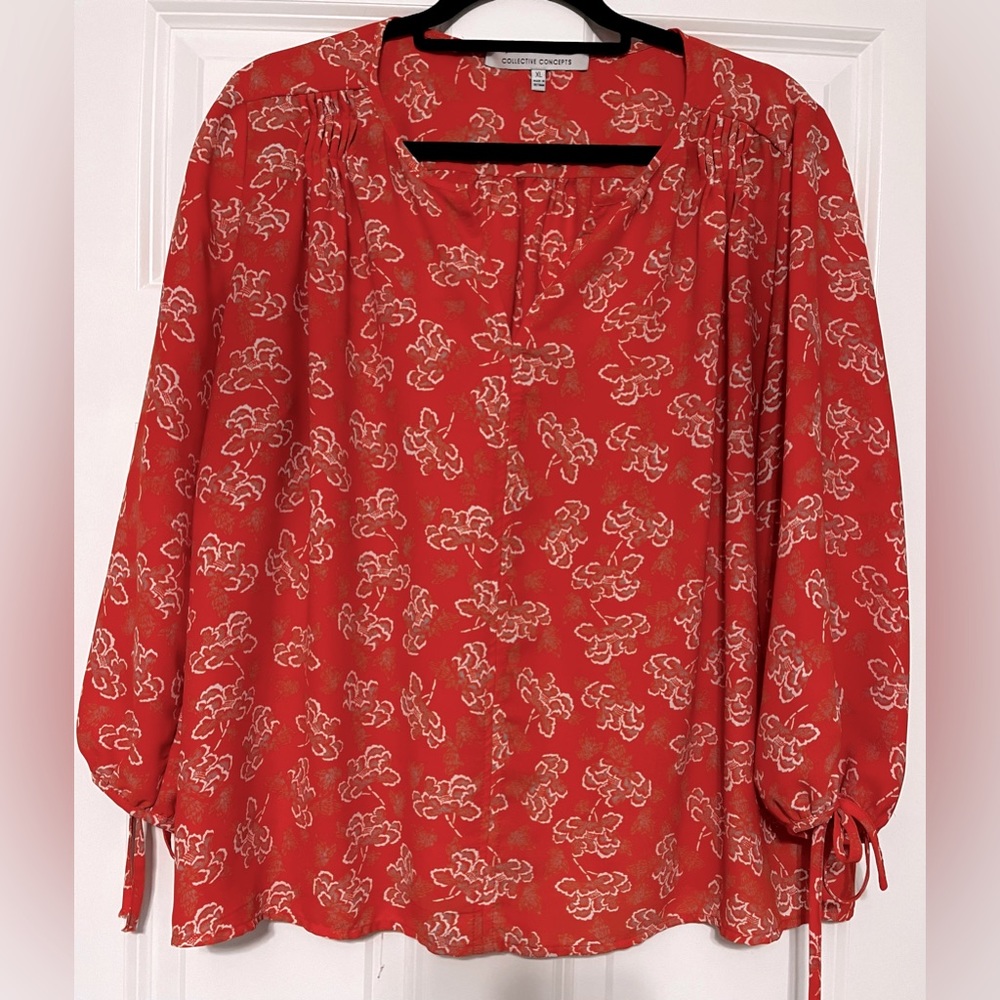 Collective Concepts Zimmerman Tie Sleeve Blouse, size XL